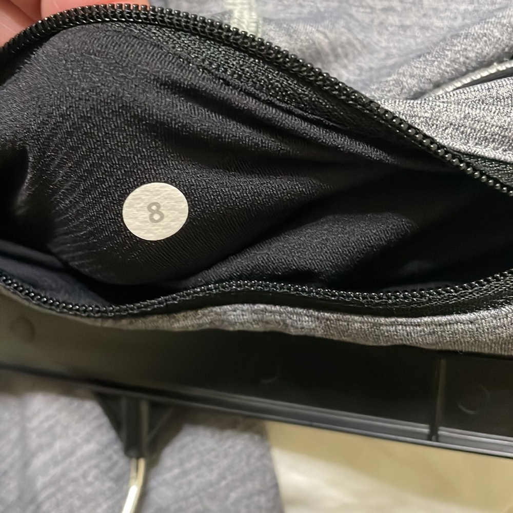 Lululemon pace rival space dye gray crop leggings size 8 zip pocket - Picture 10 of 11